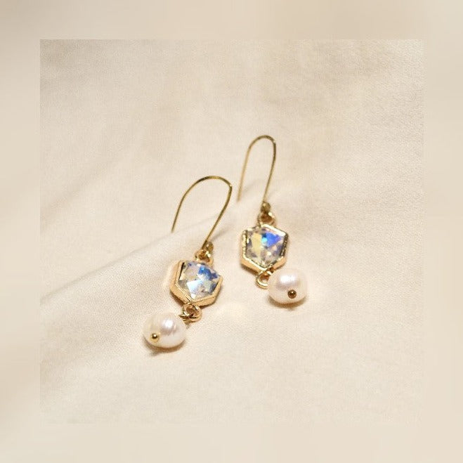 Drop Pearl & Gold Earrings