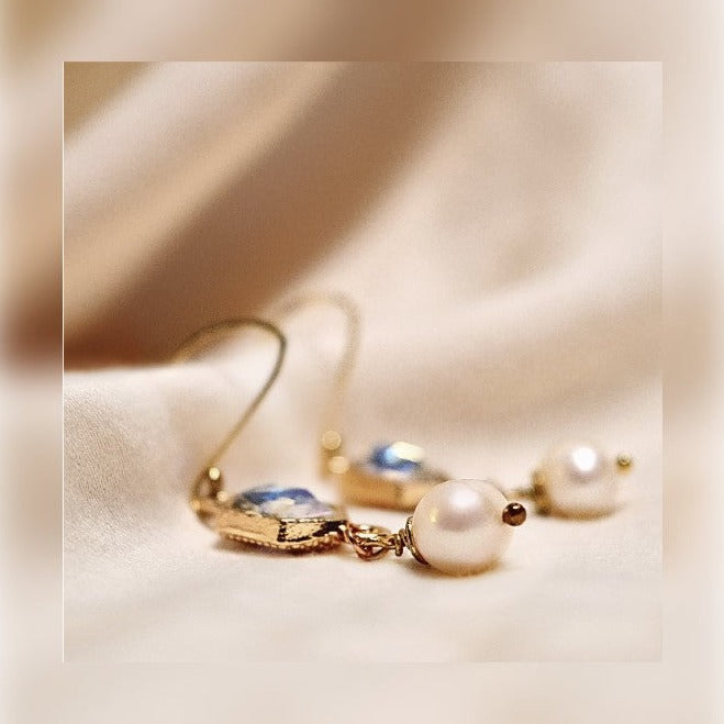 Drop Pearl & Gold Earrings