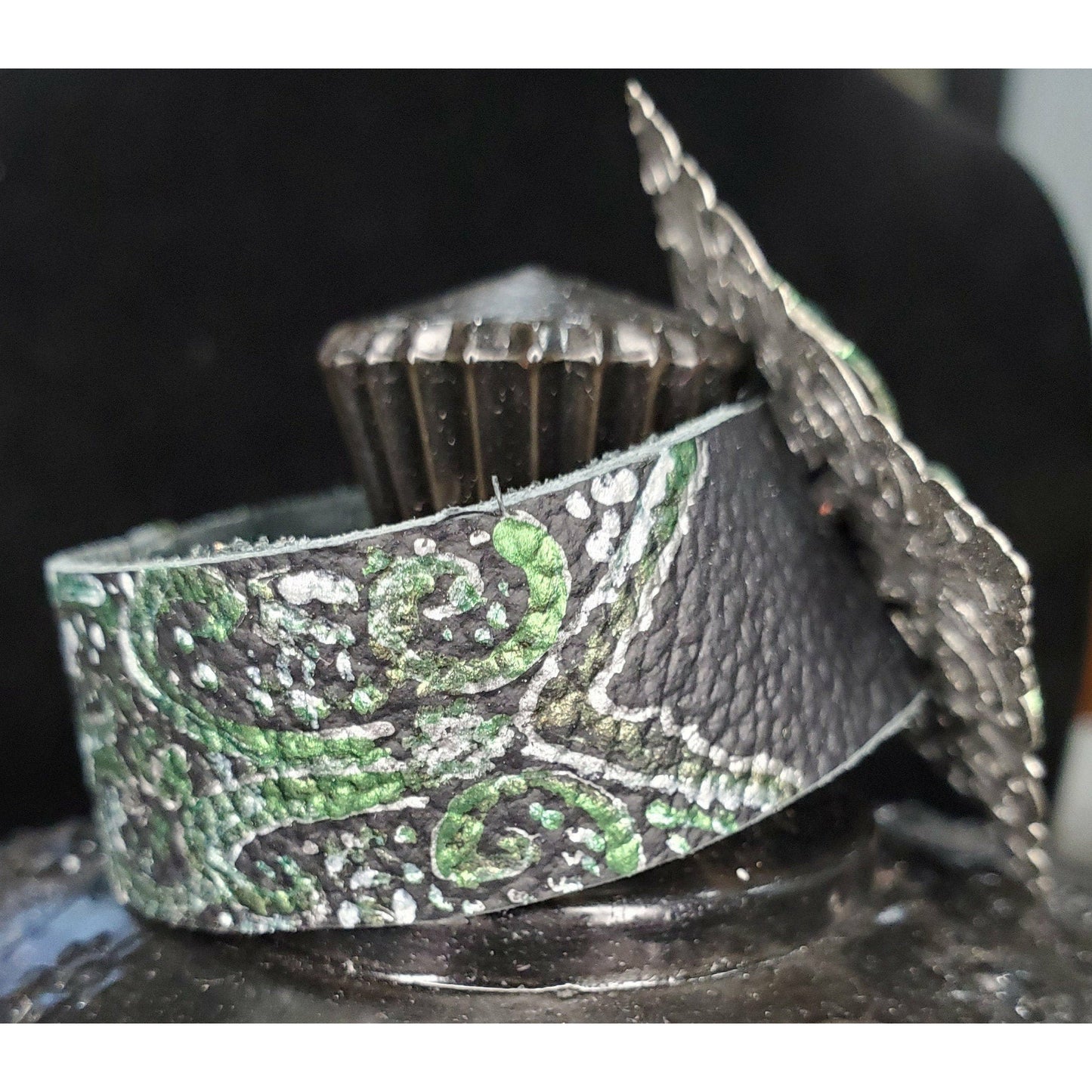 Green and Silver Black Leather Band Bracelet